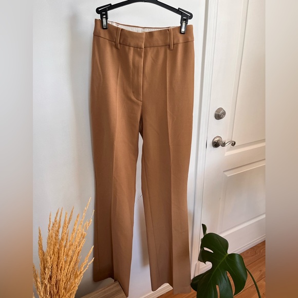 Aritzia Wilfred Pants - Picture 3 of 14